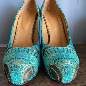 Beautiful New Zeyzani pumps.